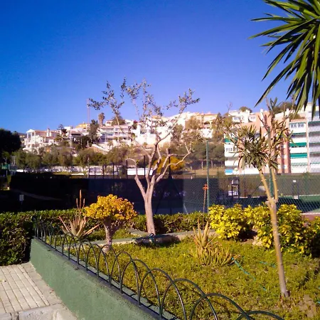 Playa La Cala In Front Of The Free Parking Apartment